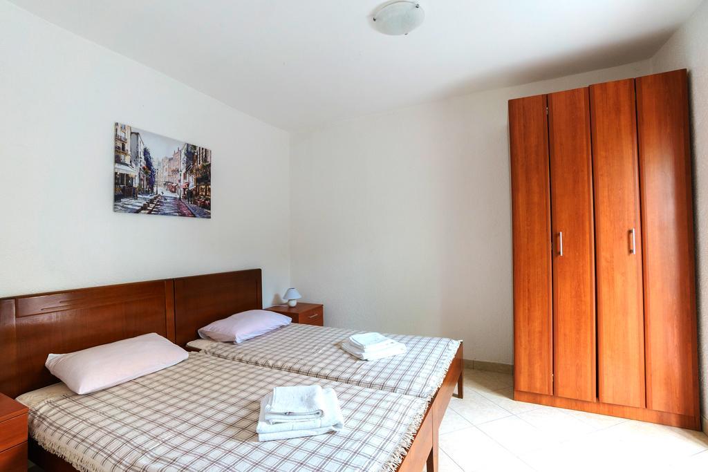 Apartments Lora Bar Exterior foto
