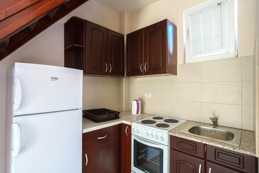 Apartments Lora Bar Exterior foto