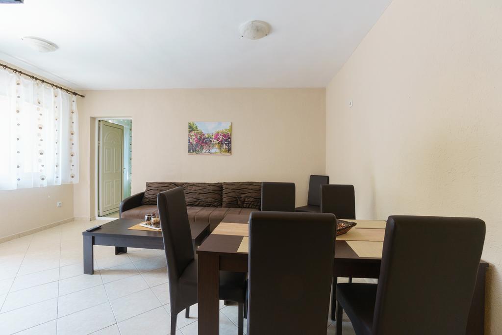 Apartments Lora Bar Exterior foto